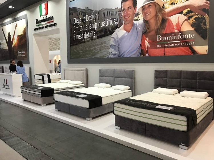 łóżko-eleganckie-do-sypialni