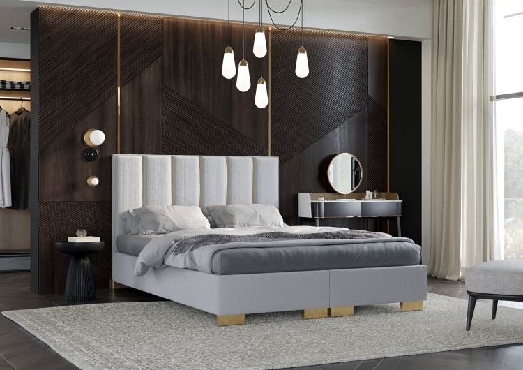 Quaddro-Vertical-Gold-min.jpg