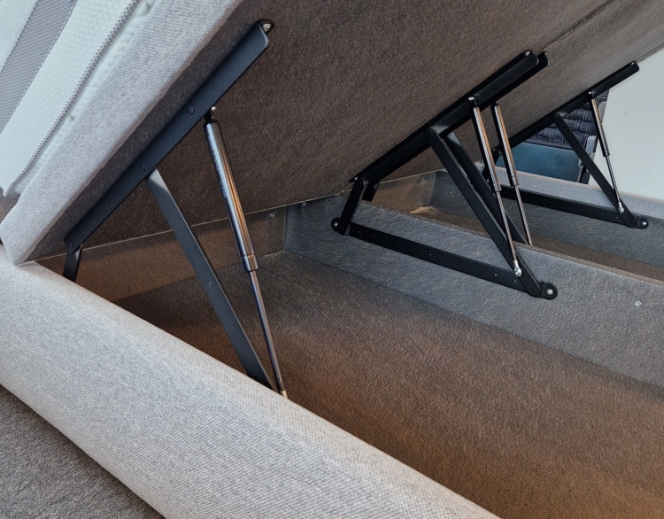 podnośniki gazowe skrzynia kontynentalna.jpg