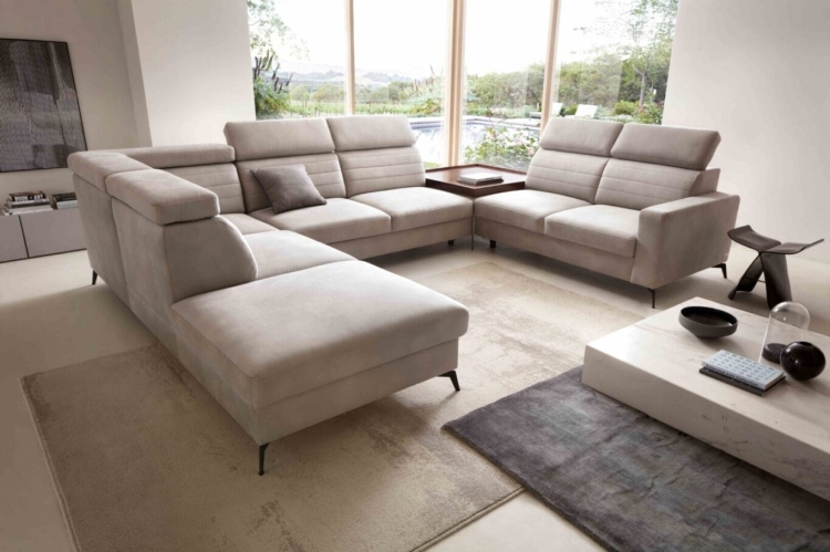 Amaro_ar1_2022-Copy-1-1364x909 (1).jpg