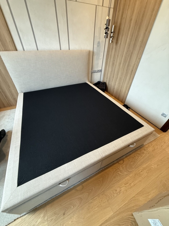 lozko-kontynentalne-skandynavia-sypialnia-skanadynawska