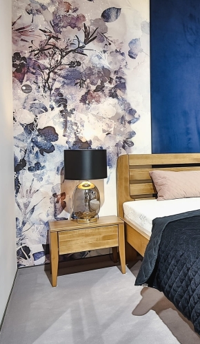 szafka nocna drewniana.jpg