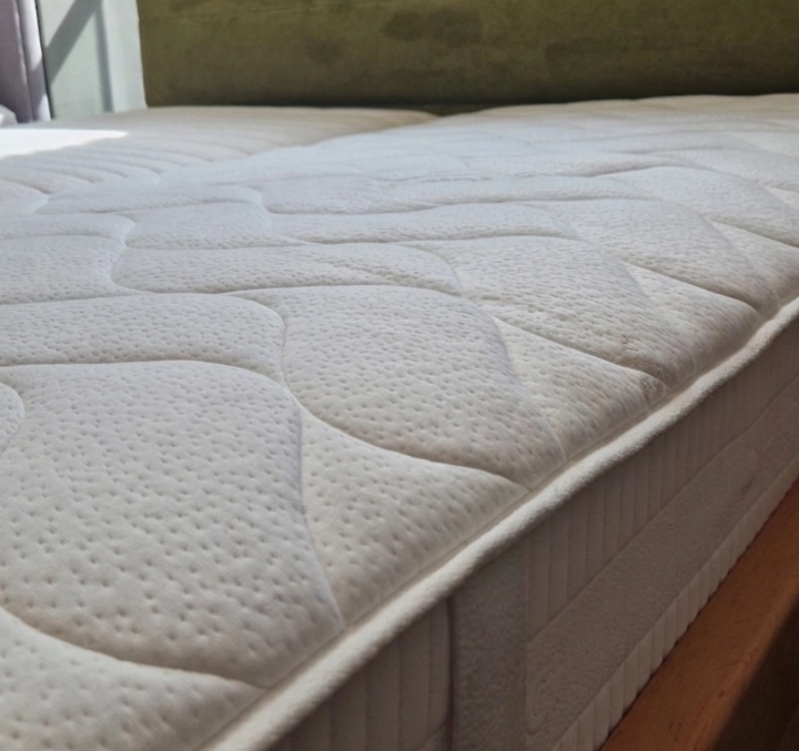 pokrowiec z lamówką